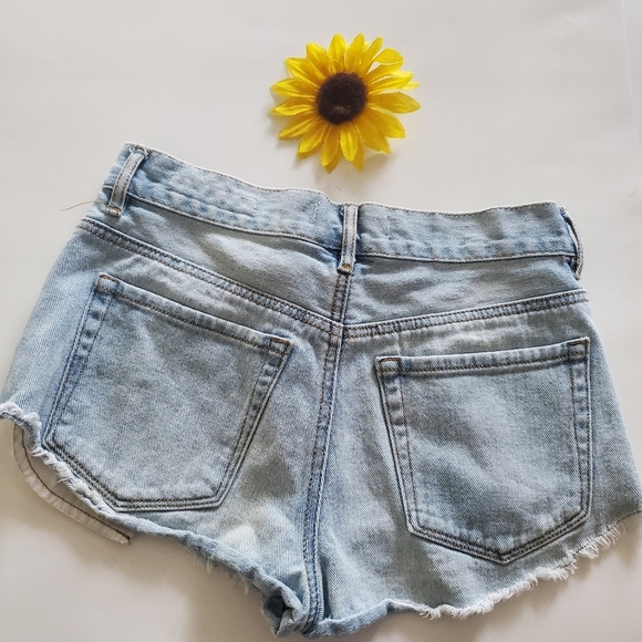 BULLHEAD HIGH RISE SHORTS - Picture 2 of 8